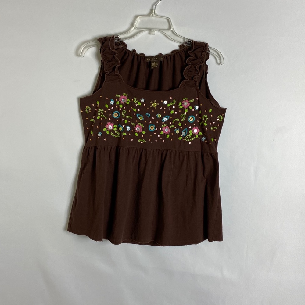 Roxie B top